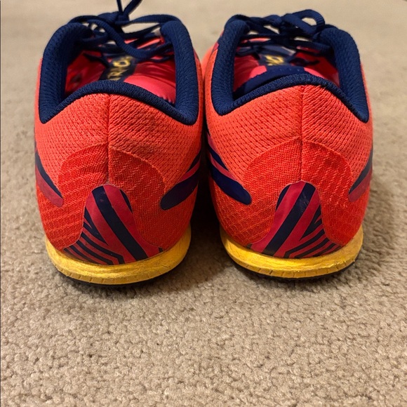 New Balance men’s track spikes - Picture 4 of 11